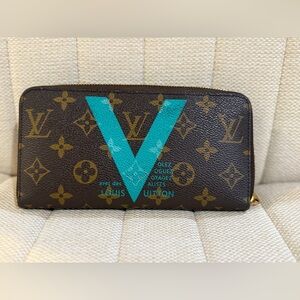 Louis Vuitton Brown Monogram Wallet with Turquoise V